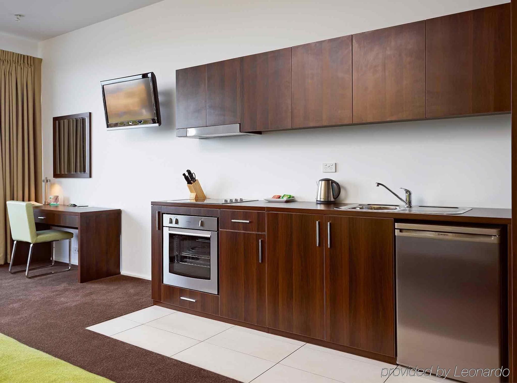 Grand Hotel And Apartments Townsville Exterior foto